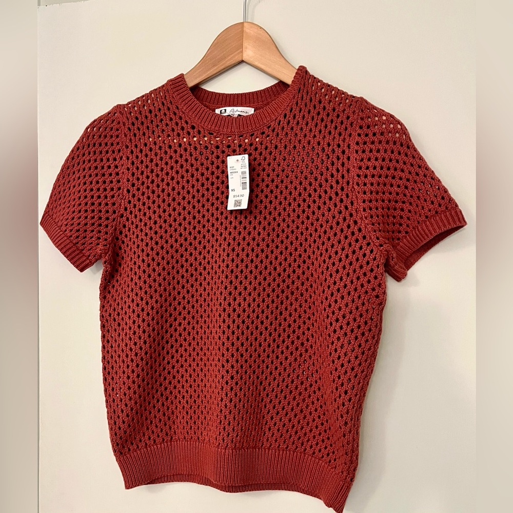 NWT 100% cotton terracotta top short sleeve crew neck open stitch pullover